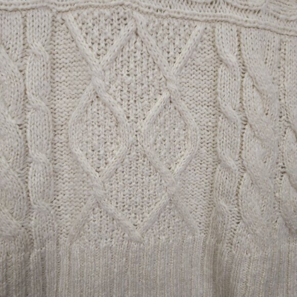 G.I.L.I. Cable Knit Sweater XS Faux Fur Hood Bell Sleeve Cream V-Neck Pullover - Picture 4 of 12